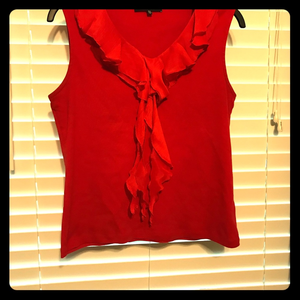 Red top. Jones New York Signature Petite size PM